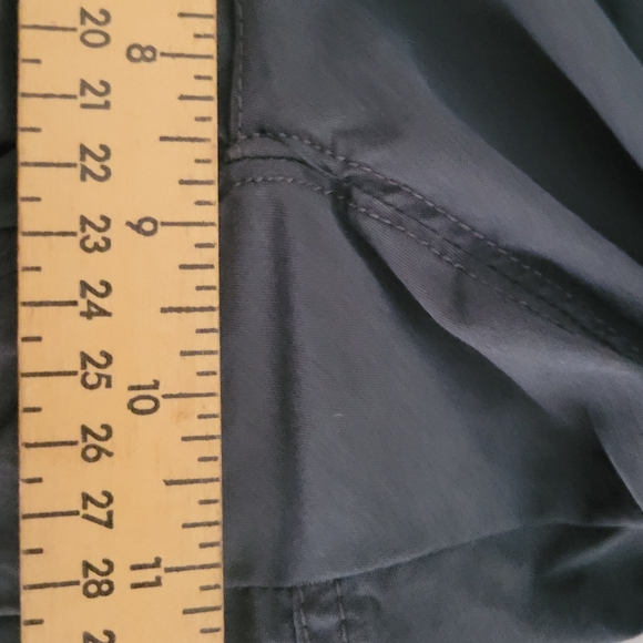 Kuhl Spire Roll Up Hiking Pants Size 8 - Picture 15 of 16